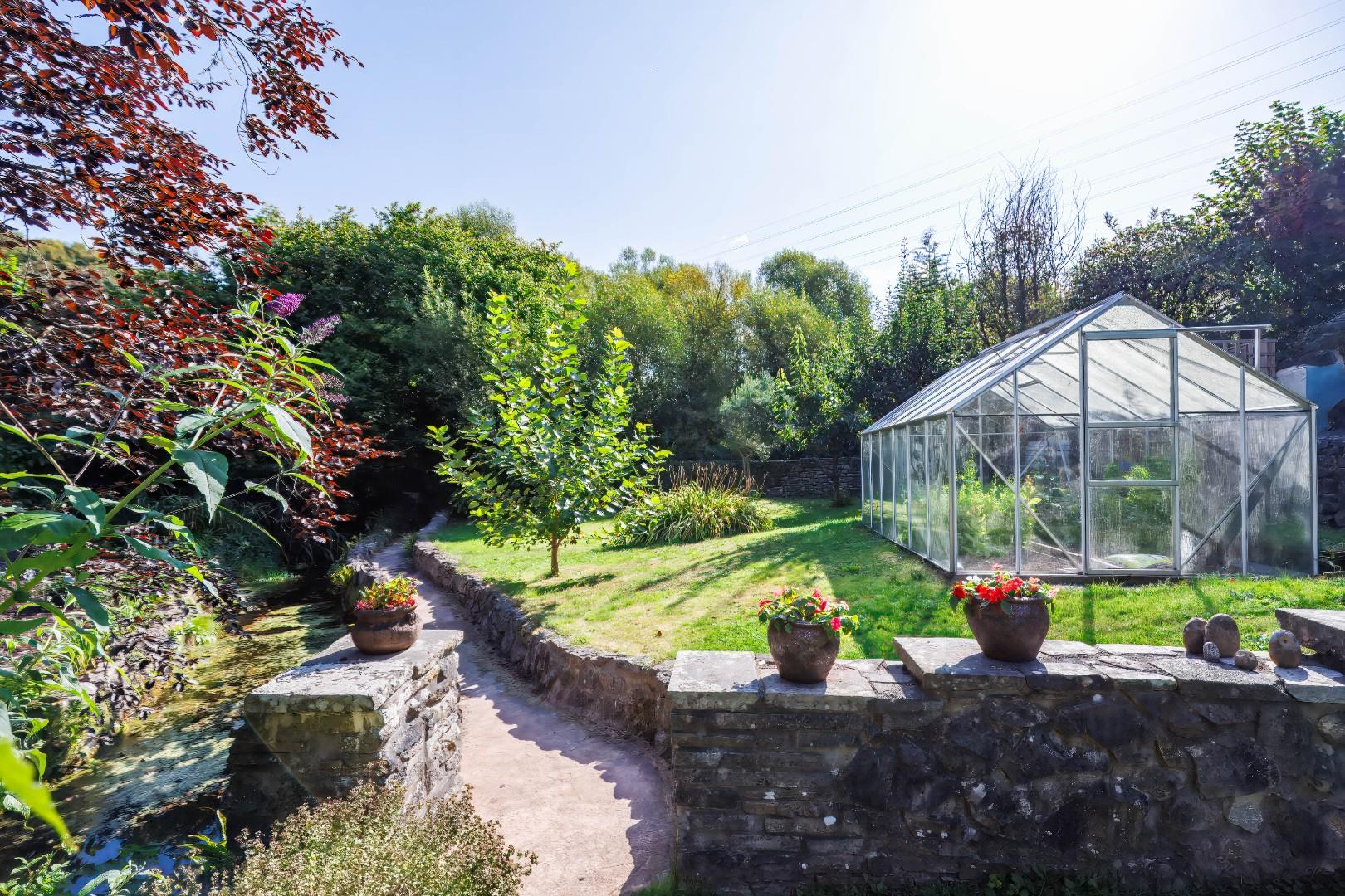 Llanquian Road, Aberthin, Cowbridge, CF71 7HE